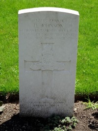 Klagenfurt War Cemetery - Johnson, Daniel